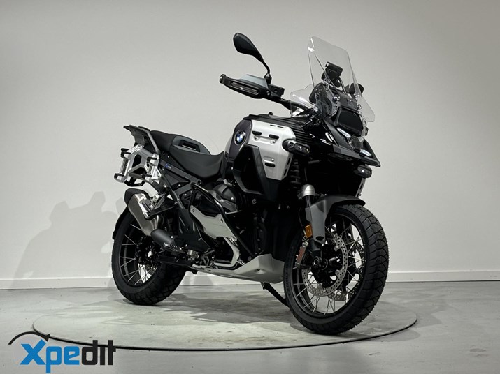 BMW R 1300 GS Adventure BMW R 1300 GS Adventure